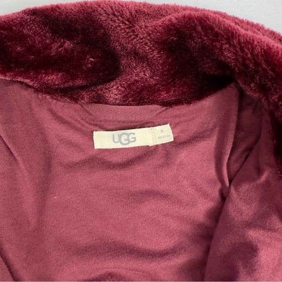 UGG Laken Sherpa Women’s Zip Up Jacket in Rosewood Size Medium - Picture 2 of 10